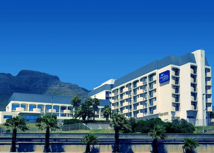 Garden Court Nelson Mandela Boulevard