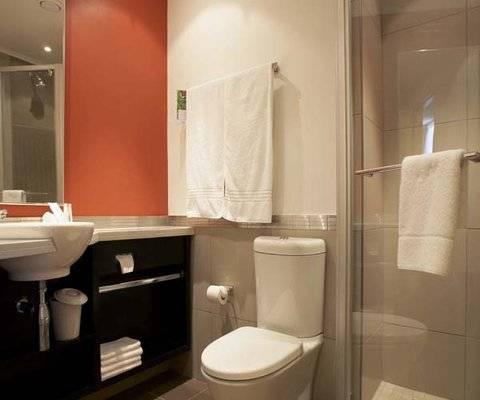 Garden Court Nelson Mandela Boulevard Hotel